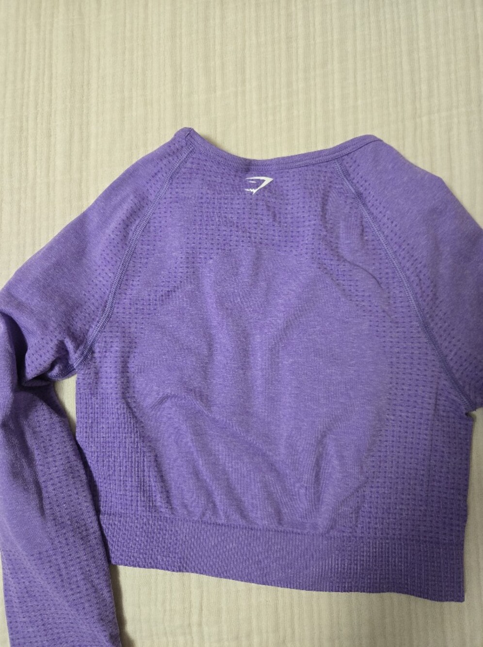 Gymshark Vital Seamless Women's Purple Leggings and Long Sleeve Crop Top Set - Picture 11 of 11